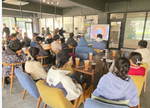 尊龙凯时z6com科技ChatGPT沙龙活动在南京信息工程大学举办